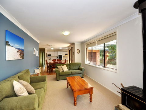 All Decked Out - Pet Friendly - Tourism Canberra 1