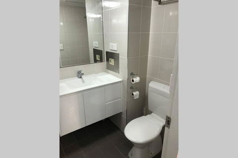 All In 500 Aud Weekly Beachfront The STRAND Studio Apartment - Tourism Canberra 1