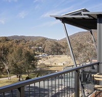Alpine Lake Retreat - Tourism Canberra