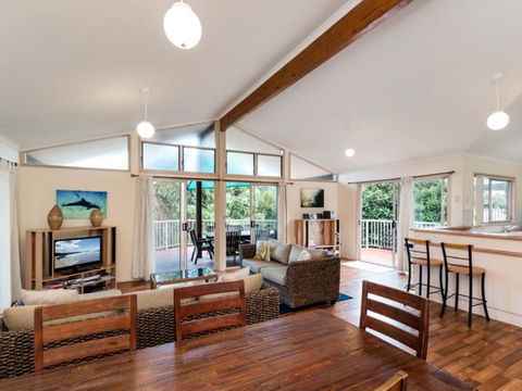 Amaroo House - Tourism Canberra 0