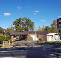 Amber Court Motor Inn - Tourism Canberra