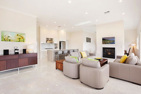 Amber Lakes - Tourism Canberra 2