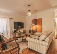 Ambrose On Byng - Central Location w/ 2 Bathroom - Tourism Canberra
