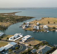 Anchored - Access to the Gippsland Lakes - Tourism Canberra