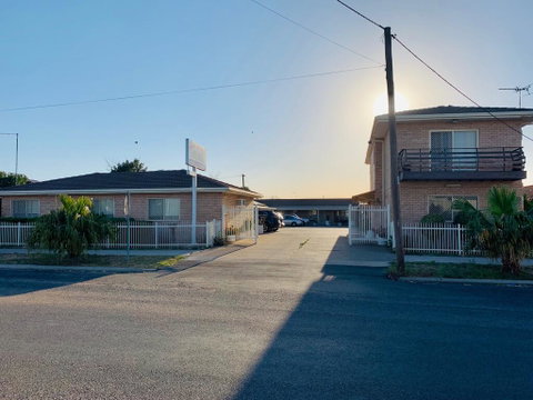 Angel's Rest Motel - Tourism Canberra 2