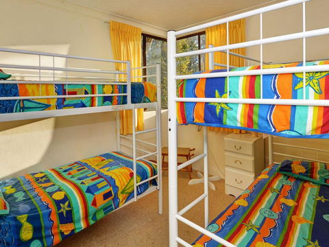 Apartment With Inground Pool - Tourism Canberra 1