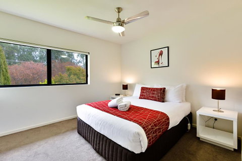 Apex Park Holiday Apartments - Tourism Canberra 2