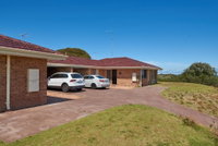 API Preston Beach Front Apartments