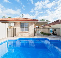 Aqua  Anna Bay - Tourism Canberra