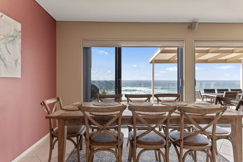 Aqua Shores Penthouse - Tourism Canberra 3