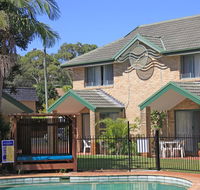 Aqua Villa Holiday Apartments - Tourism Canberra