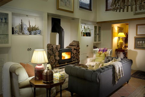 Arabella Guesthouse - Tourism Canberra 0