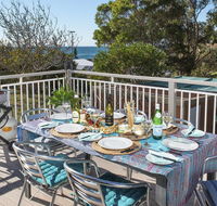 Araluen on Holden - great deck with ocean views - Tourism Canberra