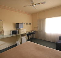 Aromet Motor Inn - Tourism Canberra