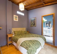 Art  Garden Retreat - Tourism Canberra