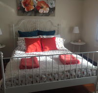 Art Deco Cottage - Tourism Canberra