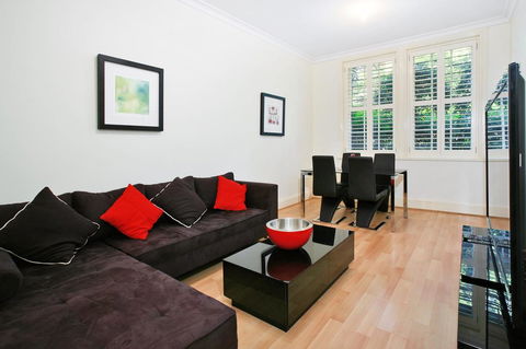 Art Deco In The Cul-de-Sac - Spacious Executive 1BR Potts Point Apartment In Quiet Cul-de-Sac - Tourism Canberra 0