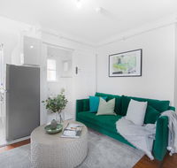Art Deco Nook Around The Corner From Oxford St - Tourism Canberra