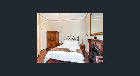 Arundels Boutique Accommodation - Tourism Canberra 1