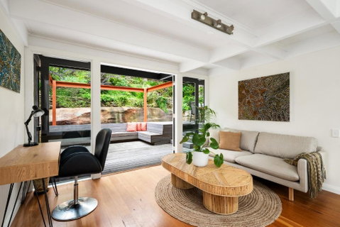 Luxury Escape - 4bd Home And Courtyard In Castlecrag - Tourism Canberra 3