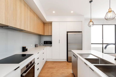 Luxury Private Ensuite Room Close To Airport,City, Genelg Beach - Tourism Canberra 2