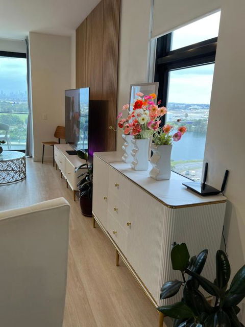 Luxury Apartment With Panoramic Views - Tourism Canberra 0