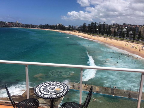 Manly Waterfront Beach Stay - Tourism Canberra 0