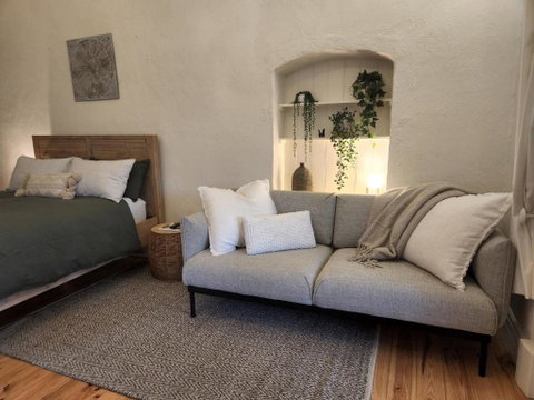 Marananga Cottages - Tourism Canberra 2