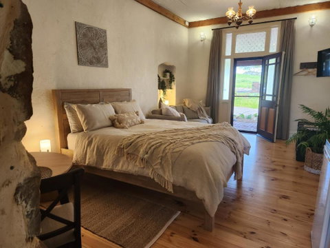 Marananga Cottages - Tourism Canberra 0