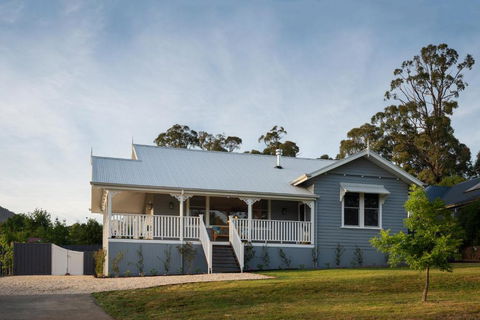 Marysville Luxury Villa - Tourism Canberra 0