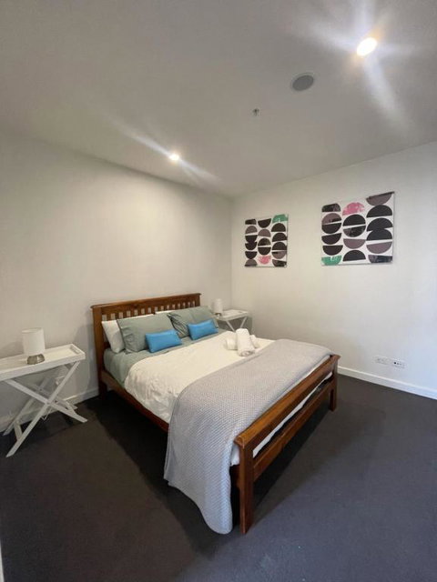 Modern 1BD Apt W Free Parking In Central Brunswick - Tourism Canberra 0