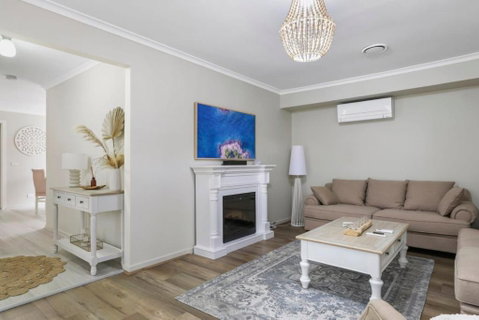 Modern Comfort In Preston - Tourism Canberra 1