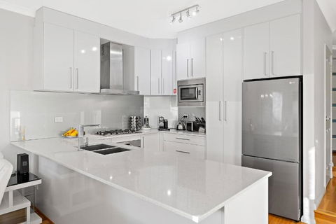 Modern Scarborough Townhouse - Tourism Canberra 3