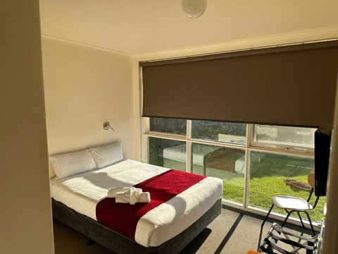 Motel Traralgon - Tourism Canberra 2