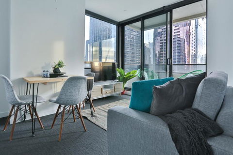 MY80 Apartment Located In The Inner Of Melbourne CBD - Tourism Canberra 0