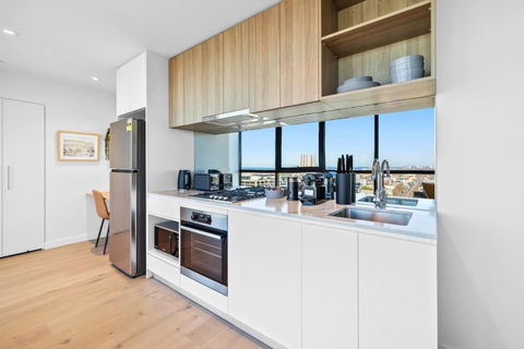 NEW Sensational Southbank Lux - Tourism Canberra 3