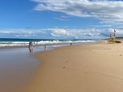 NEW Upmarket OCEAN 3Bed 2Bath Unit - 250m 2 BUDDINA BEACH! - Tourism Canberra 1