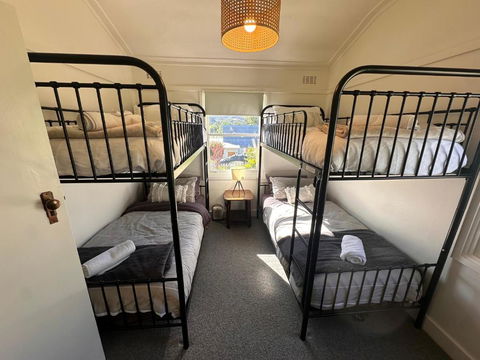 Mount Beauty 3BR Home - Tourism Canberra 2