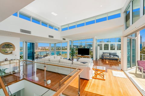 Nielsen On The Park Unit 6 - Tourism Canberra 0