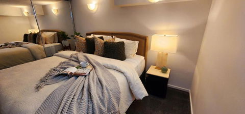 NYC Loft Brisbane, Free Parking! - Tourism Canberra 0