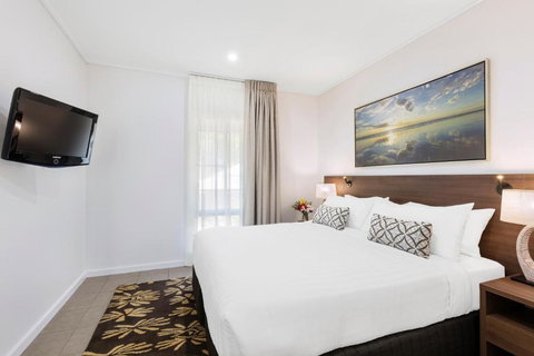 Oaks Cable Beach Resort - Tourism Canberra 2