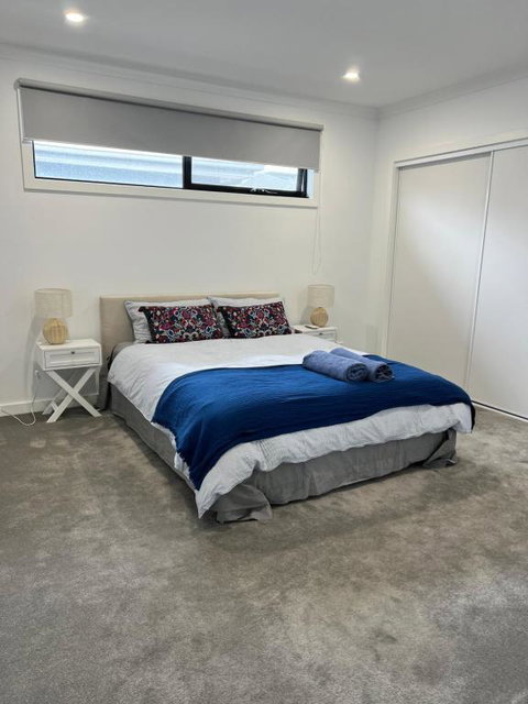 Oasis House - Tourism Canberra 0
