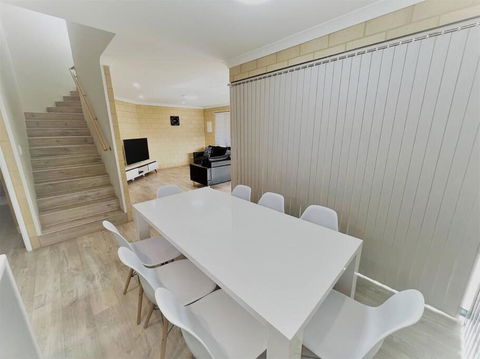 Ocean Escape Esperance - Tourism Canberra 3