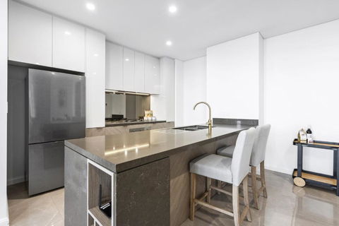 OCEAN Views In Beachside 2-Bedroom Unit - Q Stay - Tourism Canberra 1