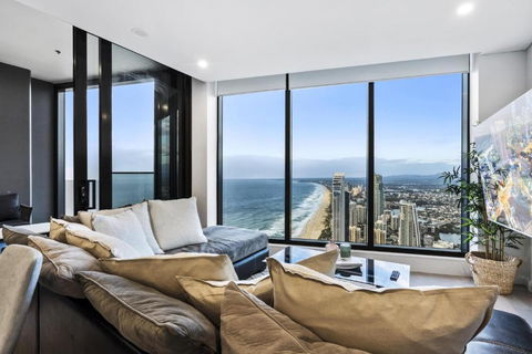 OCEAN Views In Beachside 2-Bedroom Unit - Q Stay - Tourism Canberra 0