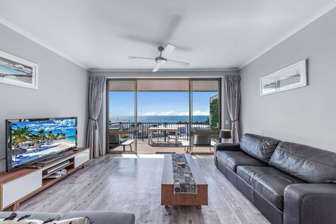OCEAN VIEWS 16 Pool & Spa Wi-FI - Tourism Canberra 3