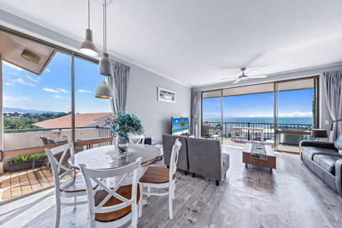 OCEAN VIEWS 16 Pool & Spa Wi-FI - Tourism Canberra 0