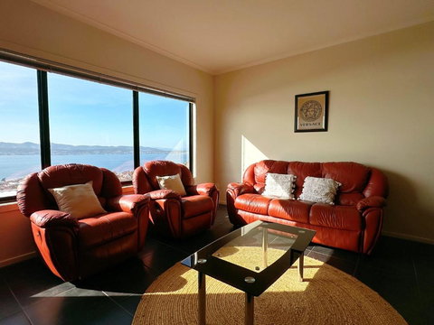 Oceanview Oasis - Close To CBD And Airport - Tourism Canberra 3