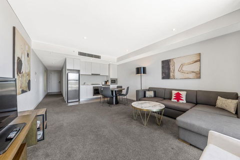 One Bedroom Private Apartment At 88 Archer St Chatswood - Tourism Canberra 3