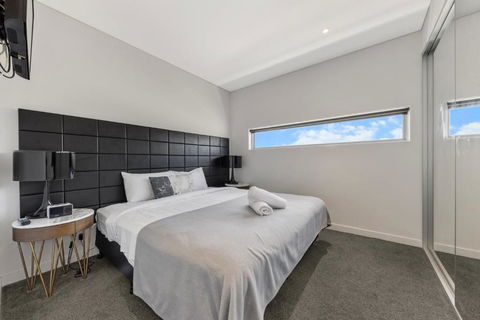 One Bedroom Private Apartment At 88 Archer St Chatswood - Tourism Canberra 1